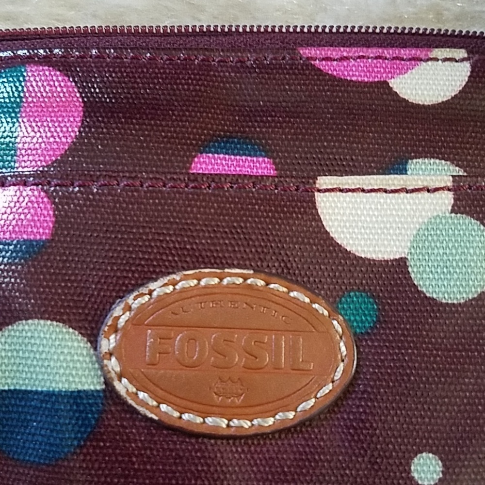 FOSSIL | KEYPERS TOTAL ECLIPES CROSSBODY - Picture 5 of 6